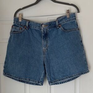 Levi’s classic fit Jean shorts